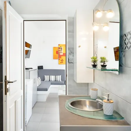 Psarrou Apartment Vourvoulos